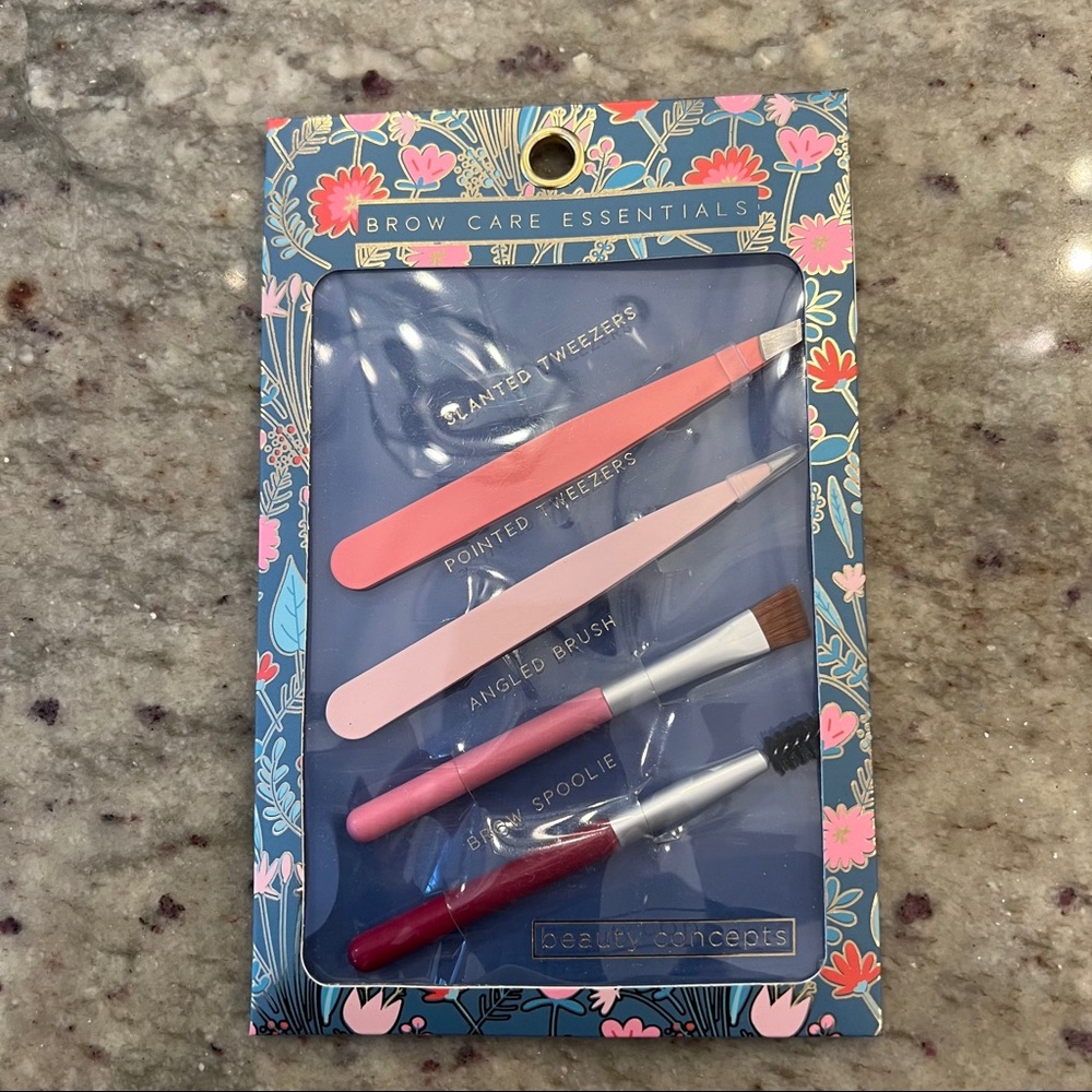 BRAND NEW Beauty Concepts Brow Care Essentials Kit